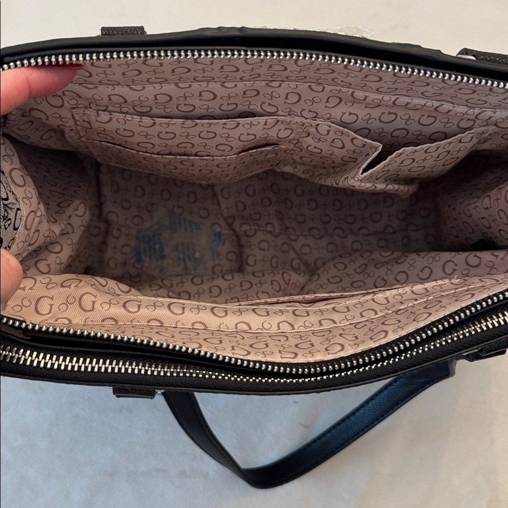 NEW! GUESS Signature Monogram Tote in Black and Gray - Picture 11 of 14